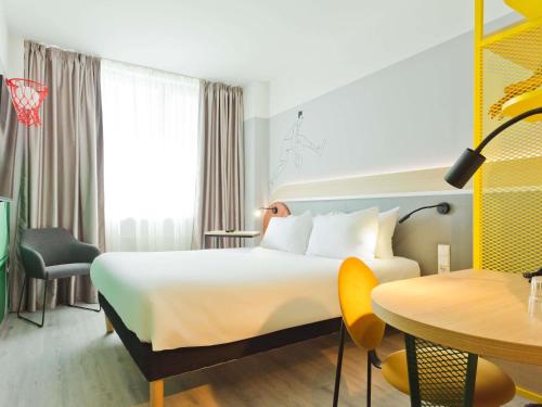 1 double bed