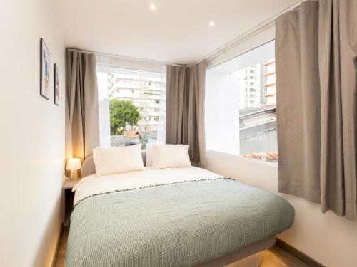 2 Bedrooms for 4 Guests with Terrace in the Heart of Sathorn, Бангкок (фото 11)