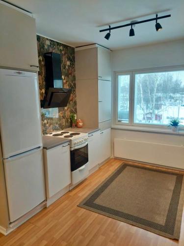 Kodikas parvekkeellinen kaksio omalla parkkipaikalla in Kokkola Karleby