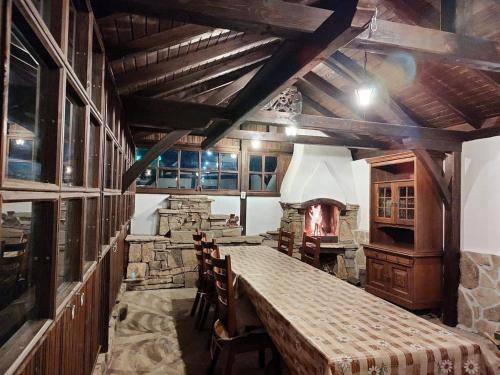 Къща за гости При Комина - Guest House By the Chimney in Dryanovo