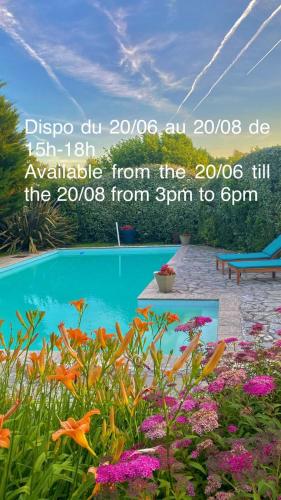 Agreable petit gite avec jardinet et piscine in Salies-de-Bearn