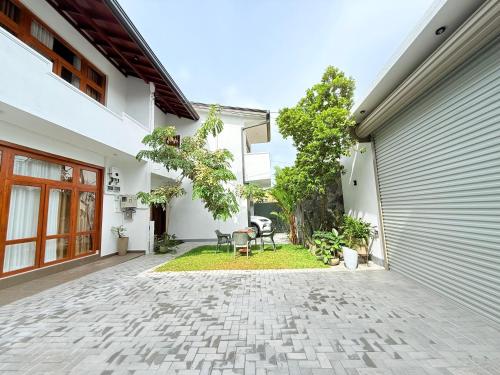 The Residence Retreat in Ratmalana Airport