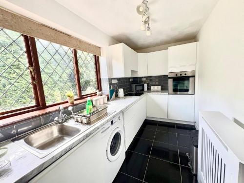 Cozy Blackwood Getaway - Peaceful Countryside Escape in Blackwood