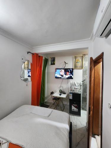 Kerole's House, Douala