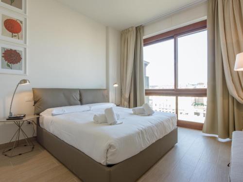 Apartments Florence - Ponte Vecchio Exclusive - image 3