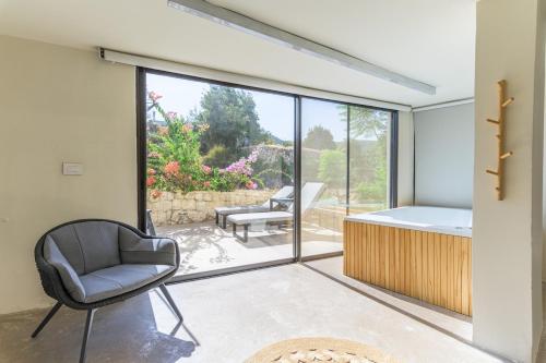 Casa Plata 1 Bed With Jacuzzi in Monsef