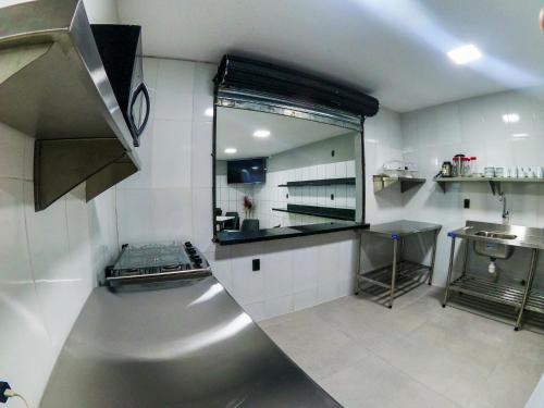 ห้องครัว, Madu Boutique Hotel near สนามบินเตเฟ่