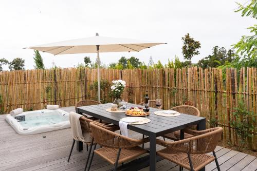 อ่างแช่น้ำร้อน, Lusitano Garden Villas in อาร์ริเฟส