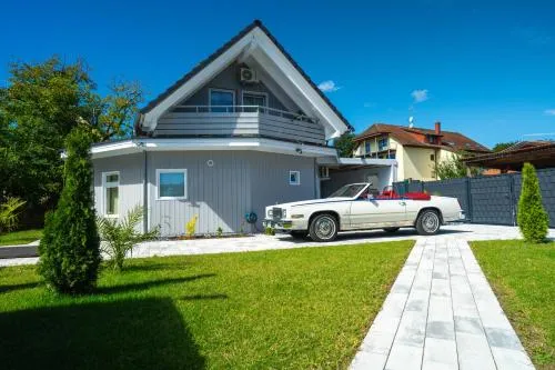 Ferienunterkunft Villa AXOI in Klettgau, Deutschland