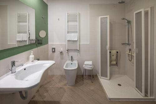 CHC Business Residence - image 2