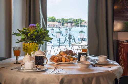 San Simeon Suite, Venice (photo 4)