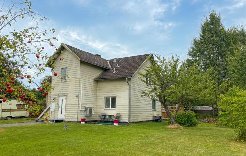 . 2 Bedroom Stunning Apartment In Bodafors