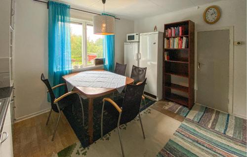 廚房, 2 Bedroom Stunning Apartment In Bodafors in 布達福什