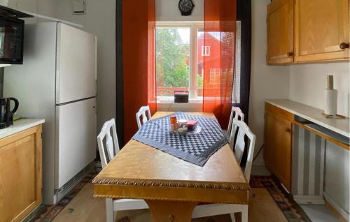 廚房, 2 Bedroom Stunning Apartment In Bodafors in 布達福什