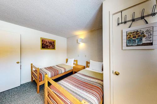 Village Green Unit 8F – Stowe, VT