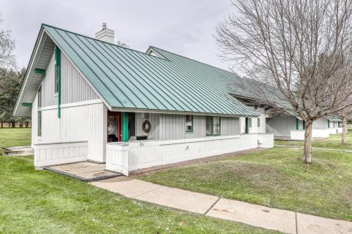 Village Green Unit 8F – Stowe, VT