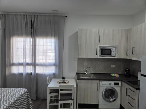Málaga - Puerto de la Torre - Apartament, Málaga (Foto 7)