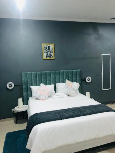 Lindusanka Guesthouse in KwaMsane