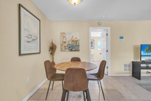 Indian Oaks #15 - Sun and Fun in Indian Rocks Beach