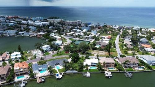 Indian Oaks #15 - Sun and Fun in Indian Rocks Beach