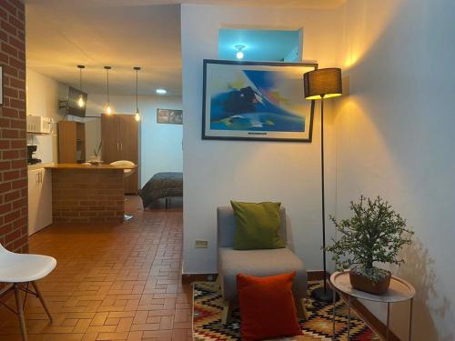 CANEY Traveller House
