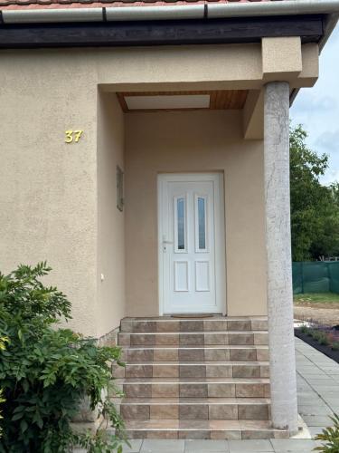 Levendula vendégház (Levendula vendeghaz) in Verpelét