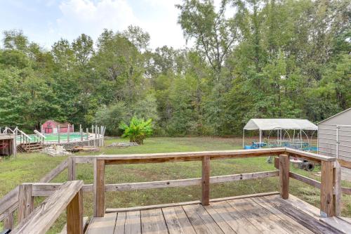 3 Mi to Dtwn Pet-Friendly Farm Retreat in Paris! in ปารีส (เทนเนสซี)