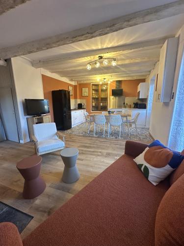 Iekārtas, Maison du Barry - Piscine - Périgord Dordogne (Maison du Barry - Piscine - Perigord Dordogne) in Nadaillac