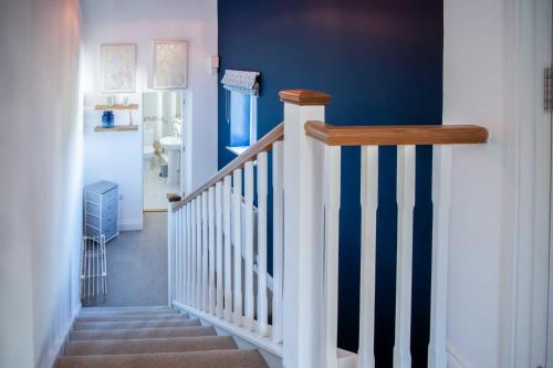 The Nook North Beach - 1 Bedroom Apartment - Tenby - image 2
