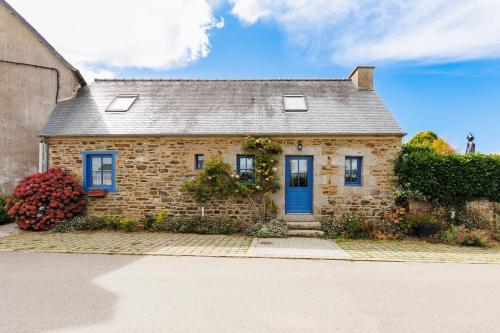 Charmante maison au cœur d'Hengoat in Pontrieux