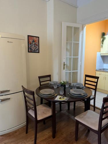 Damjanich Deluxe Apartman in Szolnok