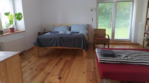 Ubytovani Na Pesine - Private Parking in Dolní Chabry