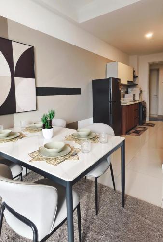 Eshue Designer Suite@Majestic Residence - image 10