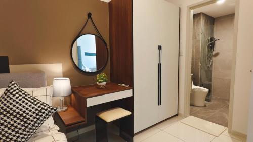Eshue Designer Suites Majestic Residence - image 9