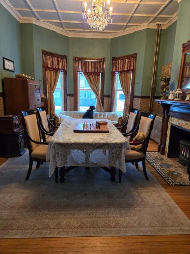 The Parker House Bed and Breakfast in Ванна (Нью-Йорк)