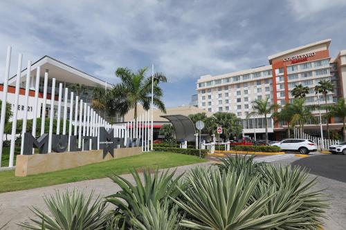 Courtyard by Marriott Panama Multiplaza Mall, Panama (ville) (photo 4)