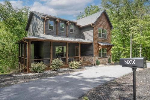 Fireside Ridge Blue Ridge Luxury cabin