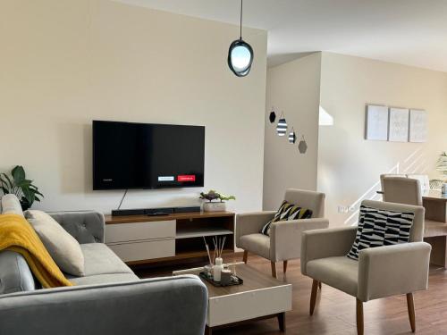 Familiar con terraza privada zona norte