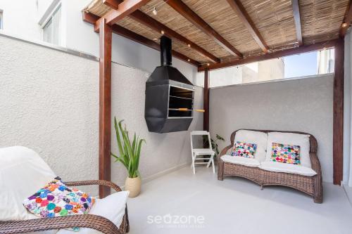 Apart w/a barbecue, 230 m from the beach SHA0104