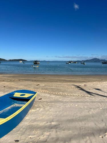 Casa de frente ao mar em Bombinhas
