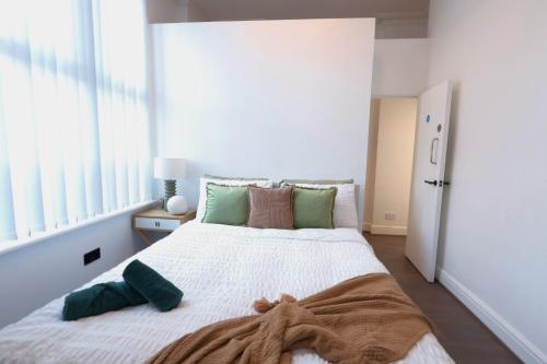 Anfield Stadium Apartment - Perfect Matchday Stay, Liverpool (photo 7)