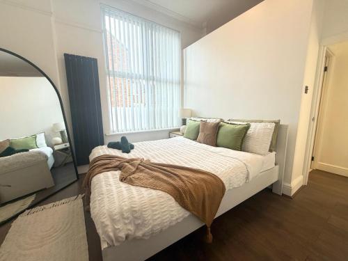 Anfield Stadium Apartment - Perfect Matchday Stay, Liverpool (photo 9)