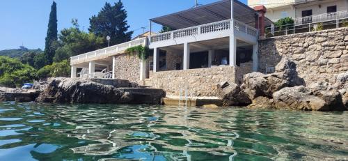 Apartments Miovic
