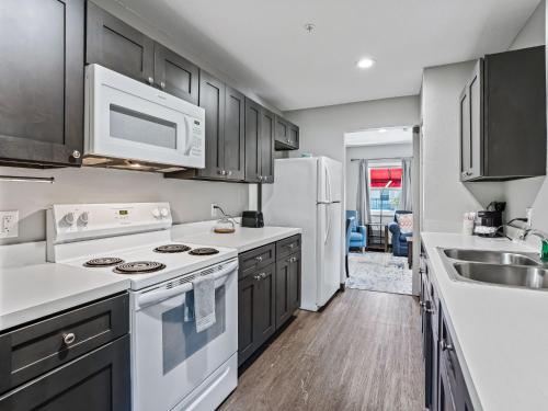 Baymont by Wyndham Ocala Suites - 주방