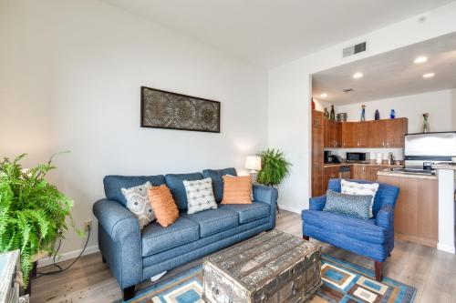 Galveston Condo with Pool Access Walk to Beach! in Galveston, USA