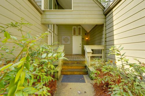 half Mi to Skiing Resort Getaway in Sapphire! in แซฟไฟร์ (NC)