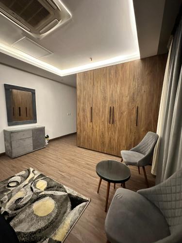 Executive Apartments at Goldcrest Mall DHA phase 4 by Nirvana Nests - image 3