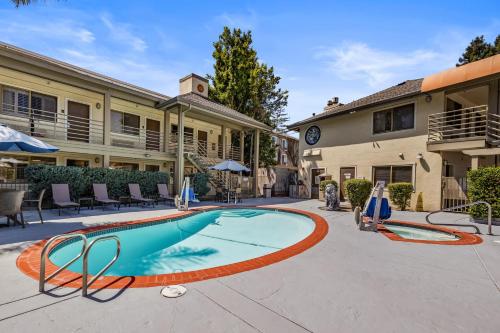 Comfort Inn Santa Cruz North - 수영장
