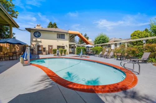 Comfort Inn Santa Cruz North - 수영장