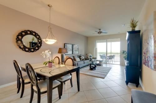 Modern River Strand Country Club Condo with Pool! in Bradenton, USA